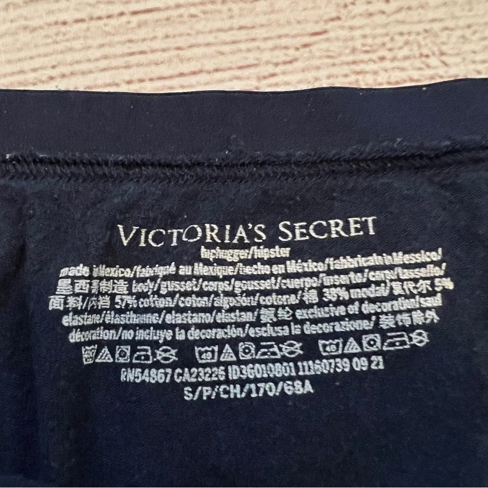 Victoria Secret Bikini Cotton Panties - Picture 14 of 15